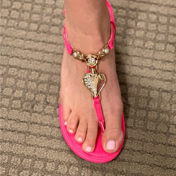 Guess Hot Pink Sandals with Heart Details - Picture 2 of 2